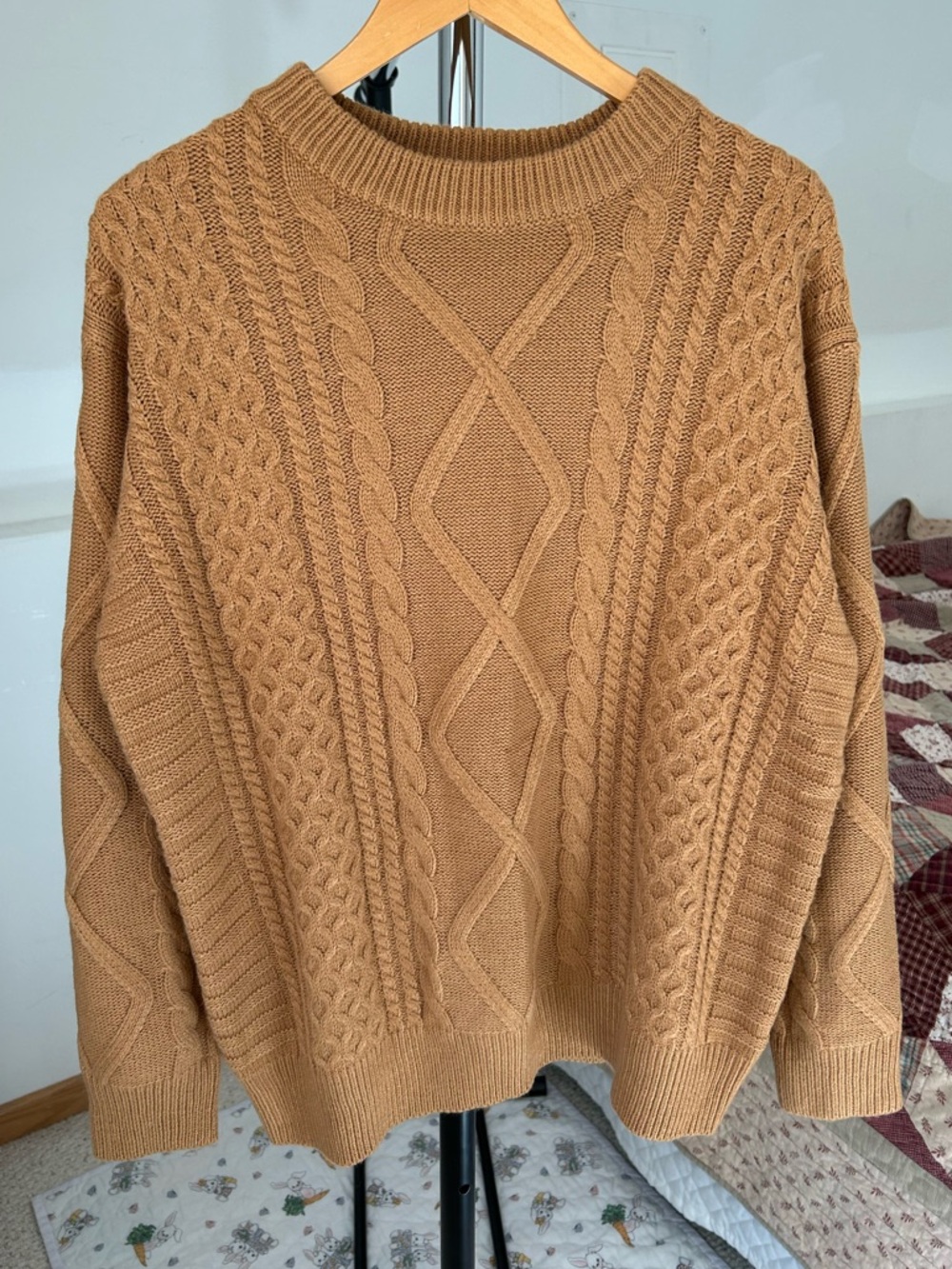 Aelfric Eden Cable Knit Pullover Crewneck Sweater